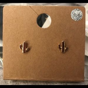 Cactus stud earrings